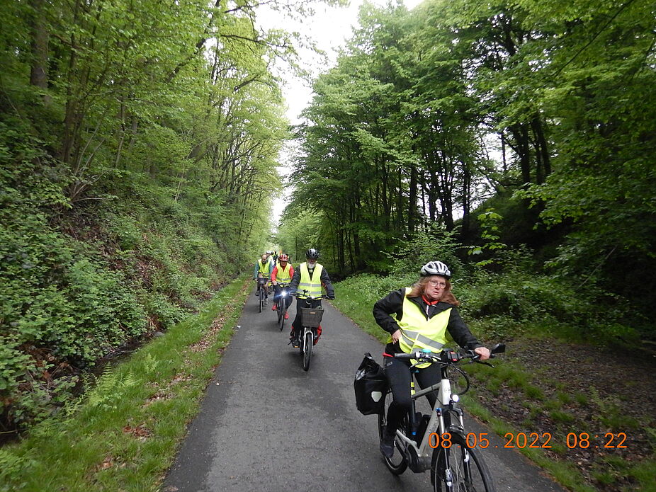 Sprockhövel > Wuppertal, auf dem Kohlenradweg zur Demo Sprockhövel > Wuppertal, auf dem Kohlenradweg zur Demo