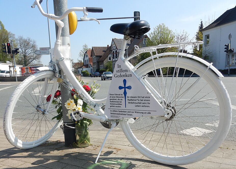 Ghost bike ADFC Lippe Der ADFC in Deutschland trauert ...