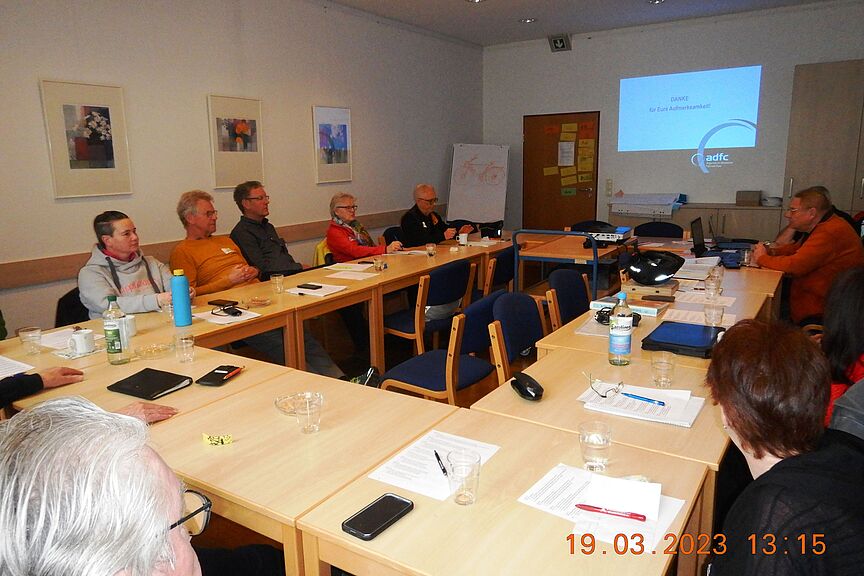 2023 03 19 tourguideausbildung seminarraum ADFC Tourguide Ausbildung für ADFC Mitglieder aus Lippe und Herford