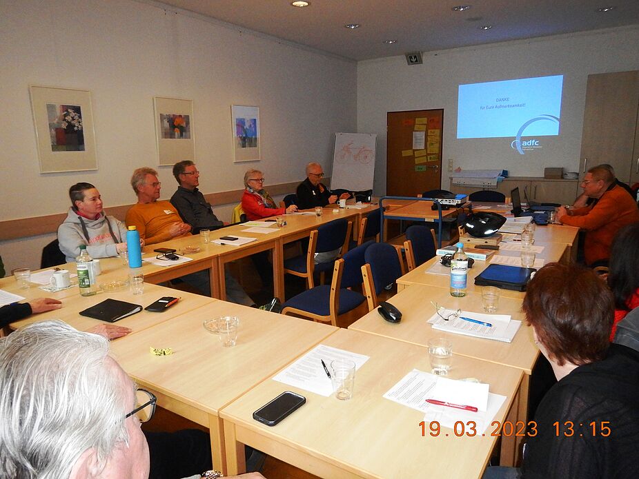 2023 03 19 tourguideausbildung seminarraum ADFC Tourguide Ausbildung für ADFC Mitglieder aus Lippe und Herford