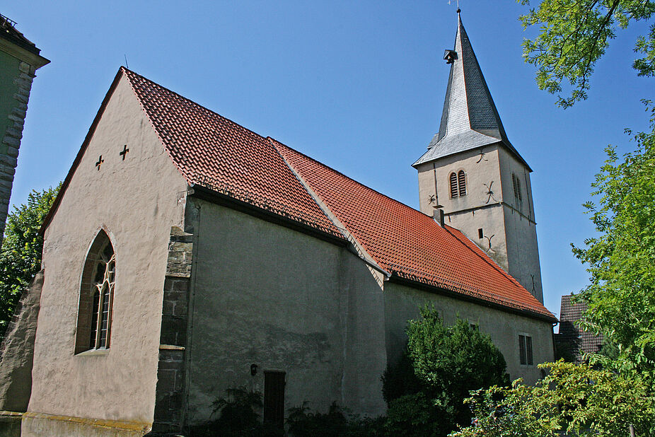 Barntrup - ev.-ref. Kirche von 1683 mit Erweiterung von 1912 Barntrup - ev.-ref. Kirche von 1683 mit Erweiterung von 1912