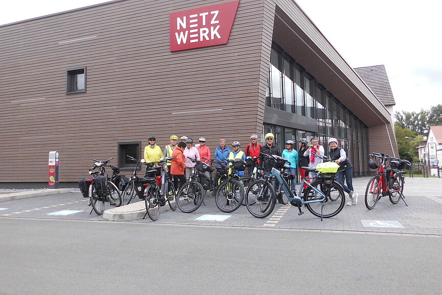 ADFC Lippe - Ortsgruppe Bad Salzuflen am Startpunkt NETZWERK ADFC Lippe - Ortsgruppe Bad Salzuflen am Startpunkt NETZWERK