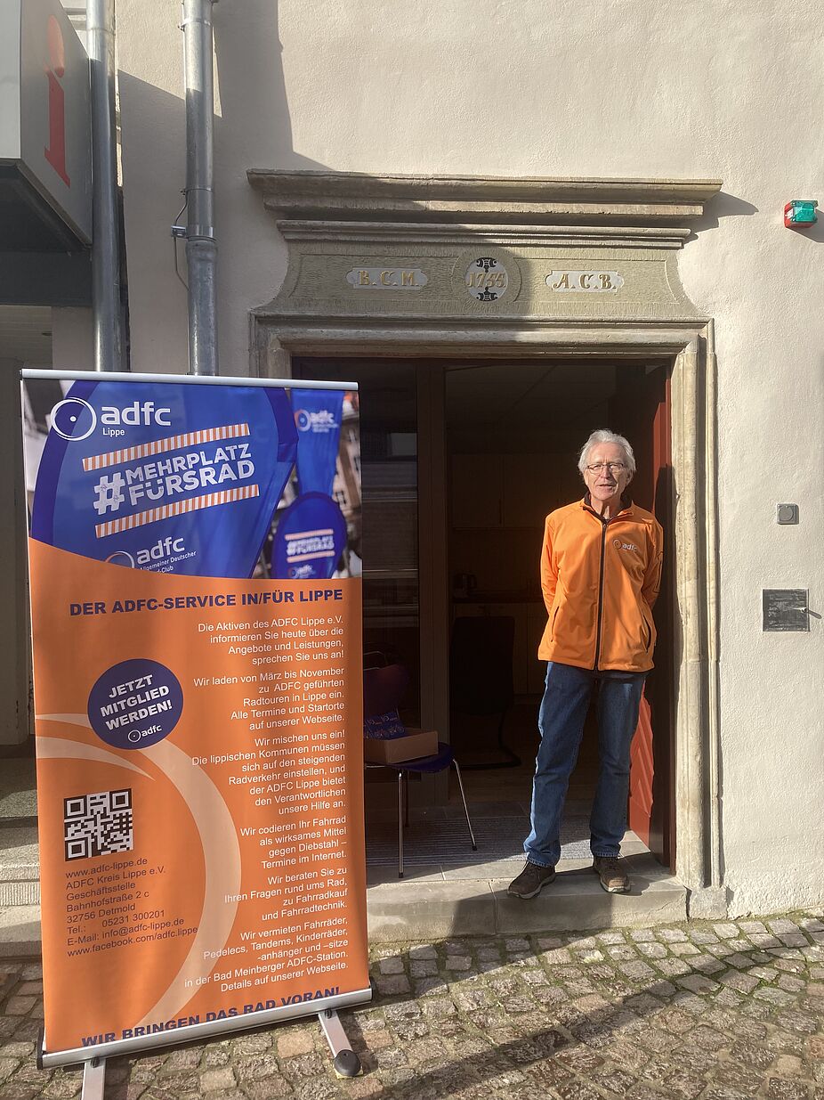 ADFC Lippe - Lemgo mit Walter Windt ADFC Gruppe Lemgo - Bürostunde im Wippermannhaus