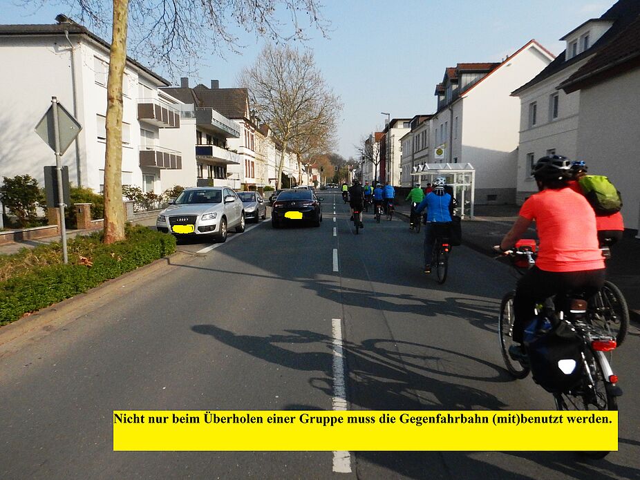ADFC Lippe Dt 30er-Zone ADFC Lippe Elisabethstraße Detmold Radverkehr mit PKW auf Gegenspur