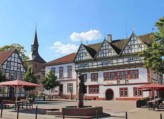 Historisches Rathaus am Marktplatz Blomberg - Lippe